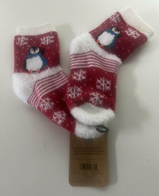 Northeast Outfitters Girls Red Fuzzy Penguin Crew Socks Size 10K-4 Gift