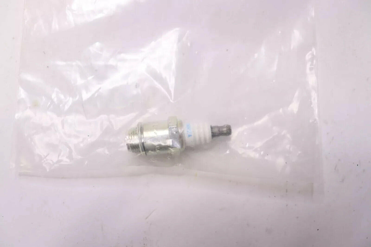NGK 4452 Standard Spark Plug
