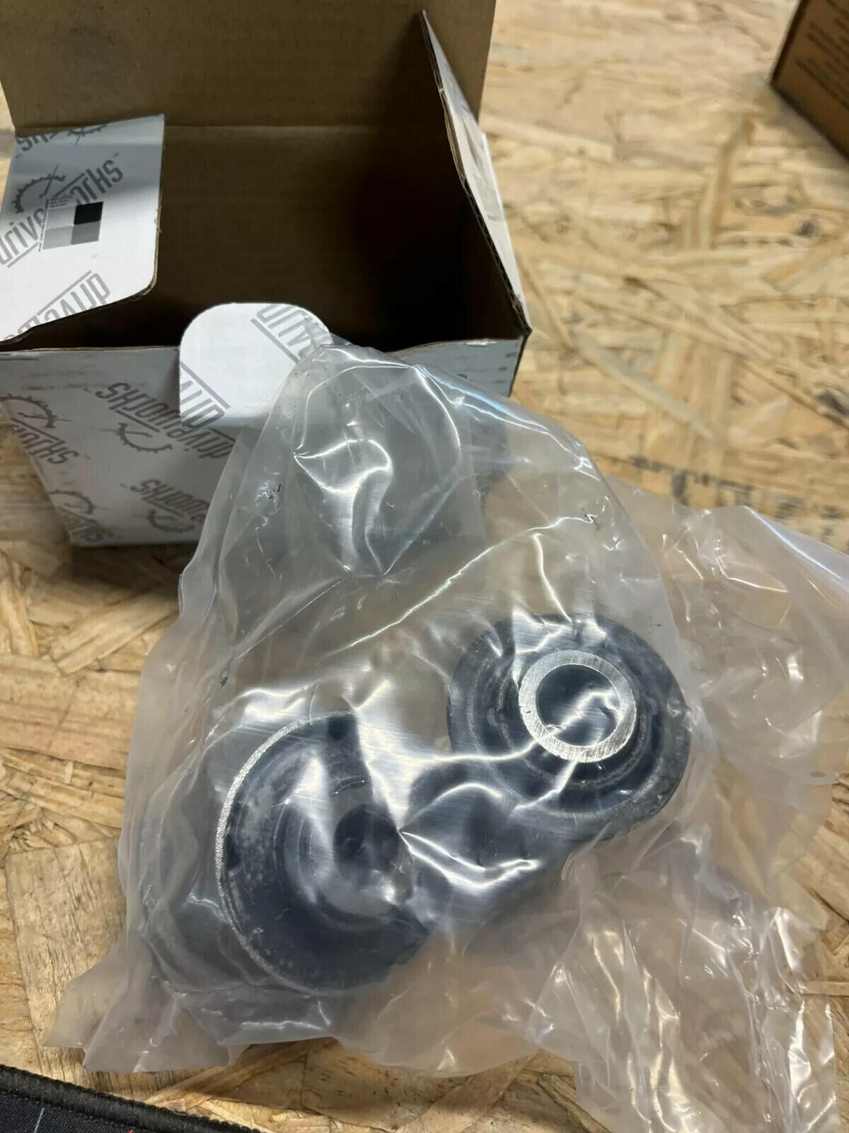DriveWorks Suspension Control Arm Bushing Set FRONT LOWER DW-K7474