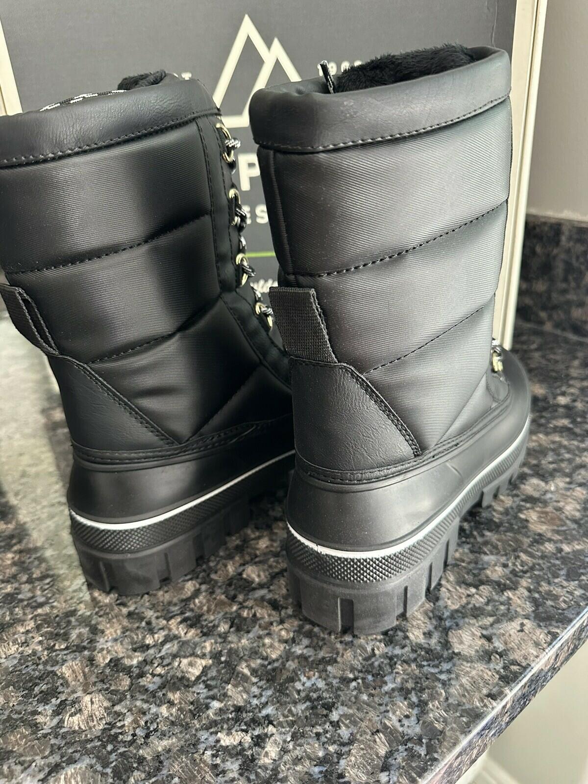 Alpine Design Womens Willow Quilted 200G Snow Boots Waterproof Mid-Calf