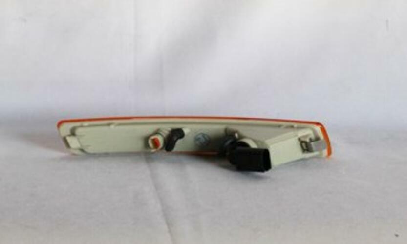Pilot 12-5258-00 Turn Signal Side Marker Light