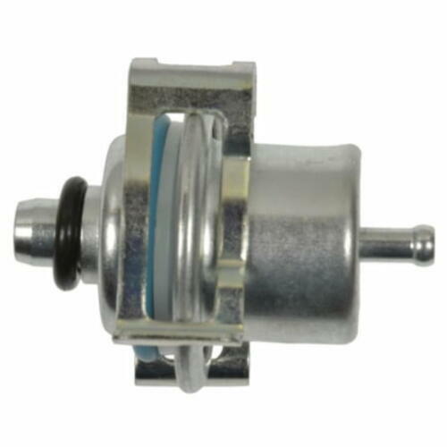 BWD 24067 Fuel Injection Pressure Regulator FPR Fuel Rail