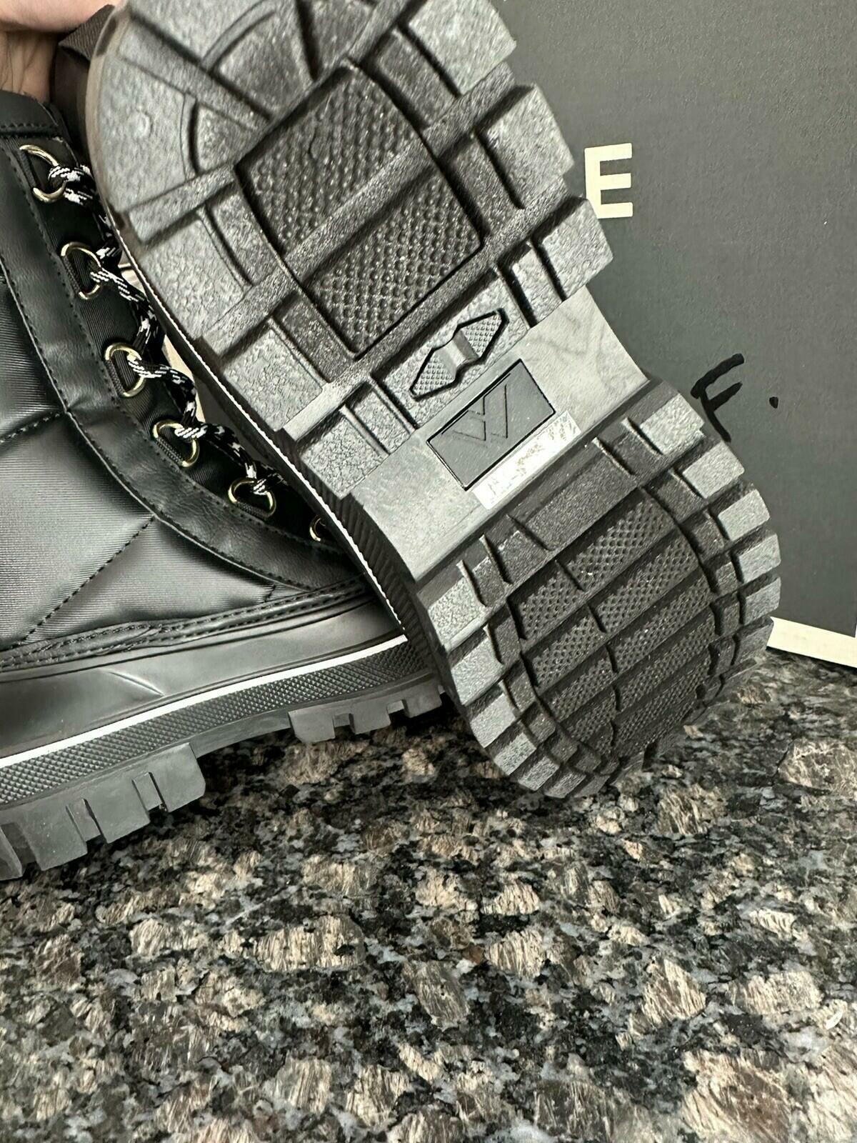 Alpine Design Women's Willow Quilted 200G Snow Boots Size 9. NWB Winter Cold