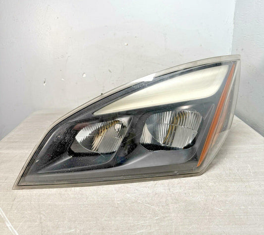 Automann 564.46037 Left Headlight Freightliner M2 106 112 C2 A06-51039-000